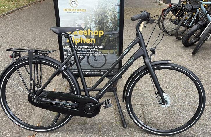 Nieuwstaat demo Giant Attend CS 7 versnel 12 maanden garanti, Fietsen en Brommers, Fietsen | Dames | Damesfietsen, Zo goed als nieuw