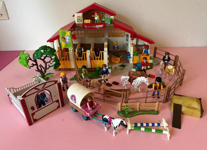 Playmobil manege paarden set, Kinderen en Baby's, Speelgoed | Playmobil, Zo goed als nieuw, Ophalen of Verzenden