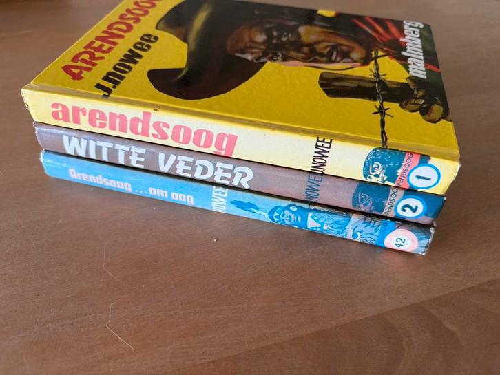 Arendsoog / Witte Veder, Boeken, Kinderboeken | Jeugd | 13 jaar en ouder, Gelezen, Fictie, Ophalen of Verzenden
