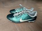 Voetbalschoenen Nike maat 34, Ophalen of Verzenden, Gebruikt, Schoenen