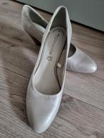 Zilver leren pumps Tamaris, maat 39, Nieuw, Kleding | Dames, Trouwkleding en Trouwaccessoires, Ophalen of Verzenden, Nieuw, Schoenen