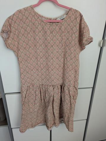 Jurk sissyboy 146 beschikbaar voor biedingen