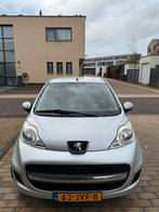 Peugeot 107 1.0 12V 5DR 2009 Grijs Sublime Airco Nieuwe Apk, Voorwielaandrijving, Stof, Zwart, 4 stoelen