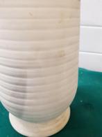 Vaas creme met lijnen, Ophalen of Verzenden, 'T Olde Gre-j, Info@toldegrej.nl, Endepoelstraat 20f Didam