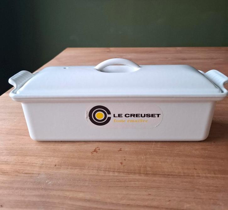 Le Creuset wit emaille terrine binnenmaat 26cm x 8cm, Huis en Inrichting, Keuken | Keukenbenodigdheden, Nieuw, Ophalen of Verzenden