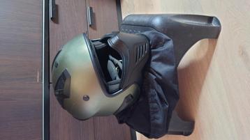 Vito helm 61cm. Xl beschikbaar voor biedingen