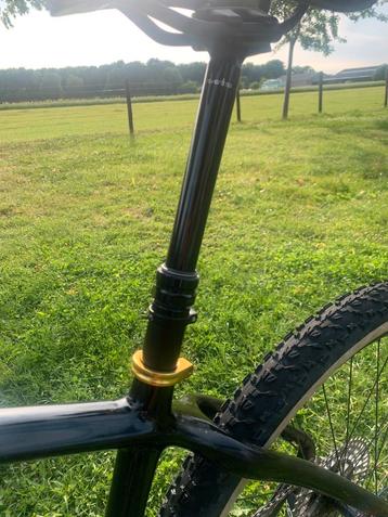 Rockshox reverb c1 beschikbaar voor biedingen