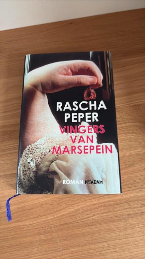 Rascha Peper - Vingers van marsepein nieuw, Boeken, Literatuur, Nieuw, Nederland, Ophalen of Verzenden