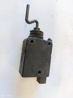 Motor tankklepvergrendeling Saab 900 ('87-'98) 4493300, Gebruikt, Ophalen of Verzenden, Saab, Saab