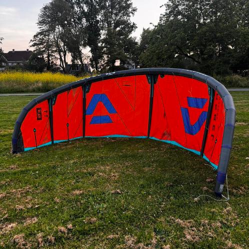 Duotone Rebel SLS 8m 2025 | Nieuwstaat | Prijs verlaagd!, Watersport en Boten, Kitesurfen, Zo goed als nieuw, Kite, 8 m², Geen board