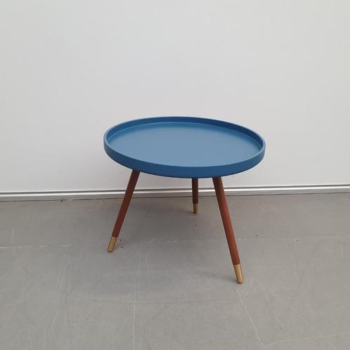 Makkii vintage salontafel - 45x55x55 cm, Huis en Inrichting, Tafels | Salontafels, Minder dan 50 cm, 50 tot 100 cm, Rechthoekig
