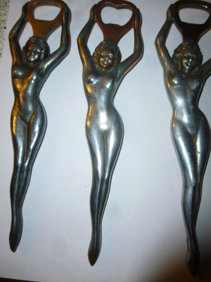 fles opener 3 stuk's sexy lady art-deco naakte vrouw 100 jr, Antiek en Kunst, Antiek | Overige Antiek, Ophalen