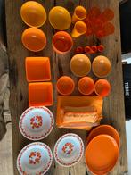 Oranje servies bekers borden schaaltjes vintage, Verzamelen, Retro, Ophalen of Verzenden, Huis en Inrichting