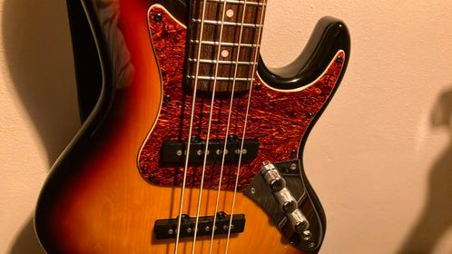 Shine bas unieke NL gitaarbouw, Muziek en Instrumenten, Versterkers | Bas en Gitaar, Ophalen of Verzenden