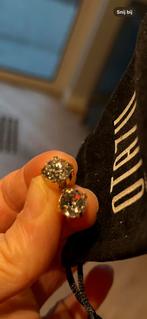 Nieuwe Otazu oorbellen in geschenkverpakking, Ophalen of Verzenden, Zo goed als nieuw, Goud, Overige materialen