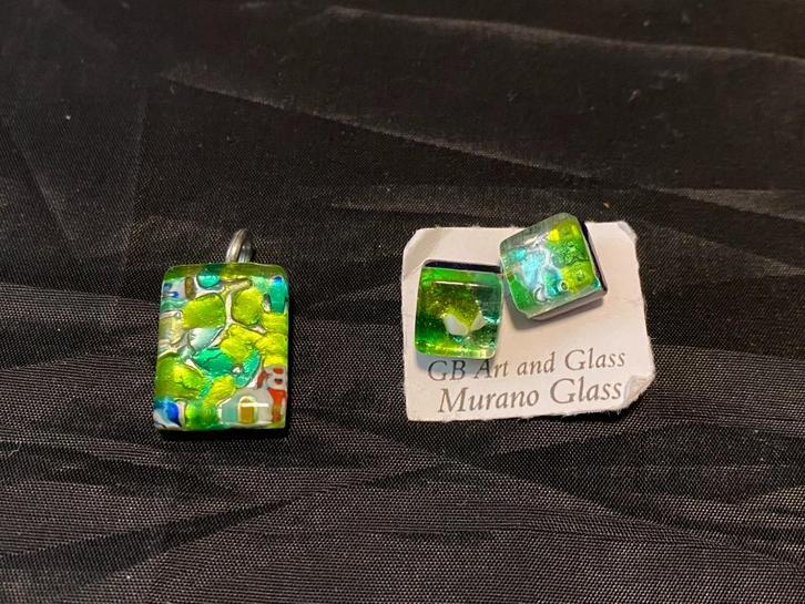 Design Fleurige Murano Glass glazen hanger en twee oorknoppe, Sieraden, Tassen en Uiterlijk, Oorbellen, Zo goed als nieuw, Knopjes of Stekers