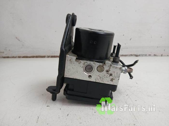 ABS Pomp van een Volkswagen Golf, Auto-onderdelen, Elektronica en Kabels, Volkswagen, Gebruikt, 3 maanden garantie, Ophalen of Verzenden