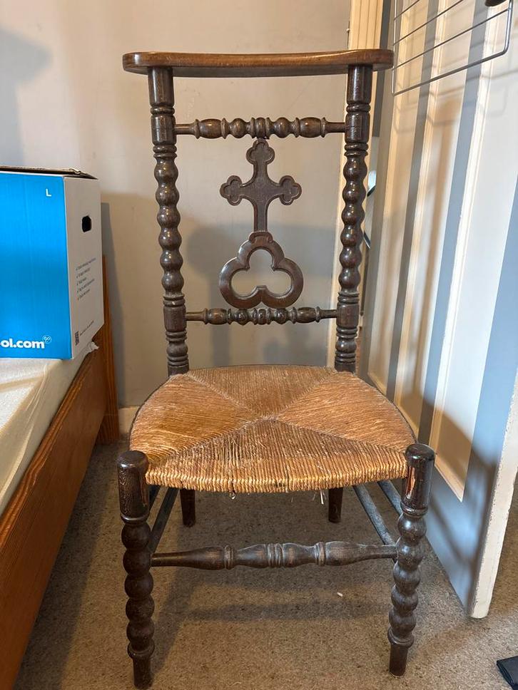 Antieke Gebedsstoel met Rietzitting, Antiek en Kunst, Antiek | Meubels | Stoelen en Banken, Ophalen