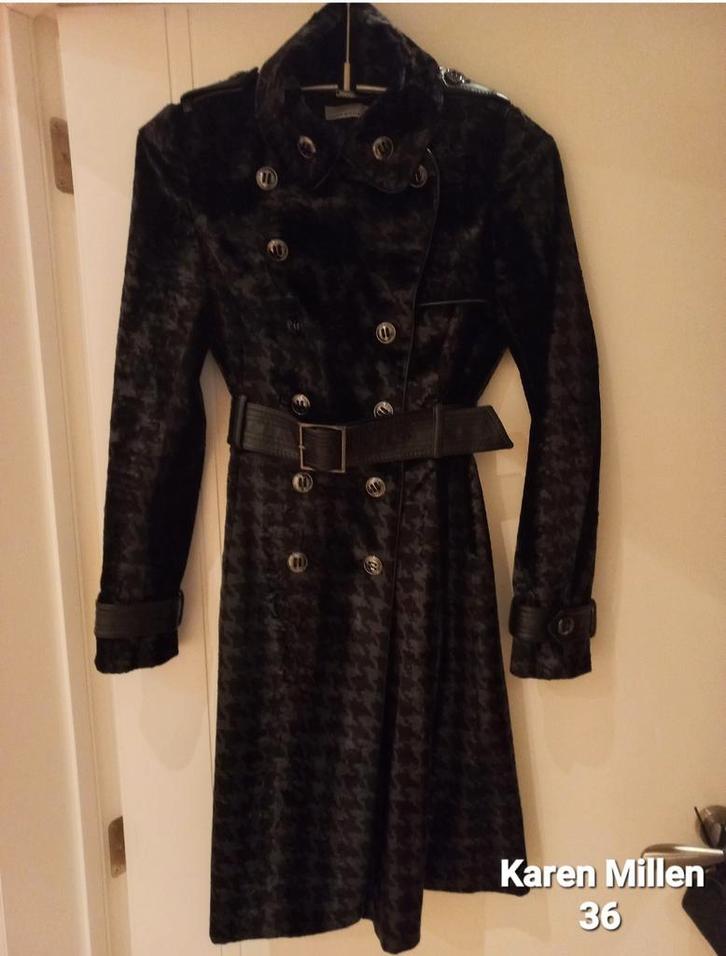 Karen Millen, maat 36, perfecte staat. Maar 1 keer gedragen, Kleding | Dames, Jassen | Winter, Nieuw, Maat 36 (S), Zwart, Ophalen of Verzenden