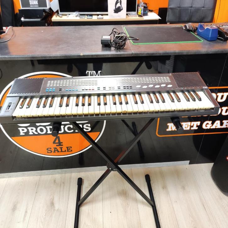 Keyboard Gem model PX5 nu voor €69.99, Muziek en Instrumenten, Keyboards, Gebruikt, 61 toetsen, Gem, Ophalen