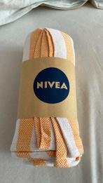 Nivea handdoek oranje/ wit gestreept, Ophalen of Verzenden, Nieuw, Oranje, Handdoek