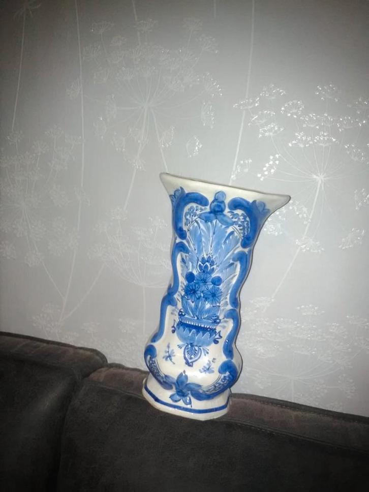 Delfts Blauw Vaas - Aanvulling Gezocht, Huis en Inrichting, Woonaccessoires | Vazen, Gebruikt, Blauw, Minder dan 50 cm, Aardewerk of Porselein