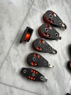 8 katrollen in goede staat, Ophalen, Zo goed als nieuw, Lijn of Blok