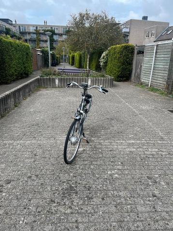 Union Switch E-bike - Automatisch Licht! beschikbaar voor biedingen