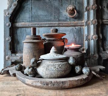 Landelijke set, sober, woonaccessoires, houten kruik, nepal beschikbaar voor biedingen