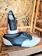 YV6187: Vans Girls ‘The Sophie’ Y2K Shoes - Schoenen, Overige kleuren, Ophalen of Verzenden, Espadrilles of Moccasins, Gedragen