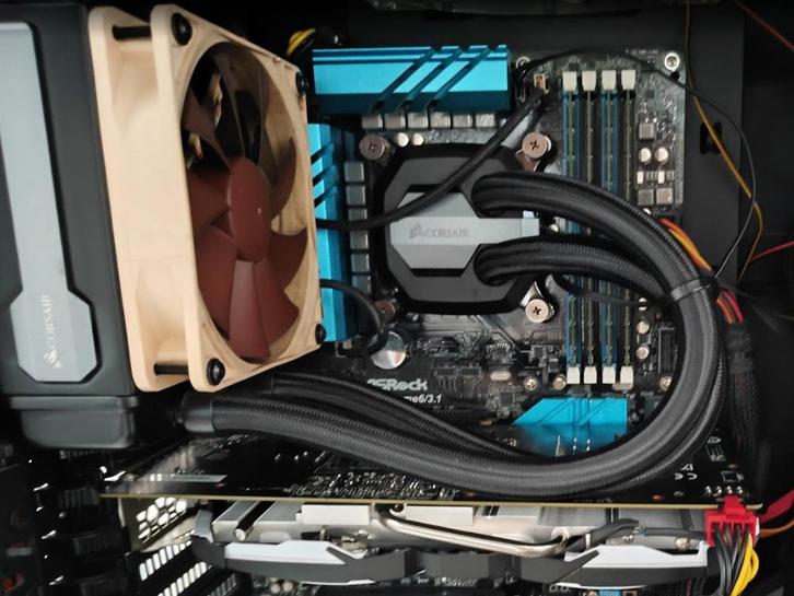 Watergekoeld mid range 17 GTX 1060 game pc met toebehoren, Computers en Software, Desktop Pc's, Gebruikt, 4 Ghz of meer, SSD, 32 GB