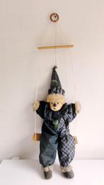 Clown op schommel met porseleinen hoofdje, Ophalen of Verzenden