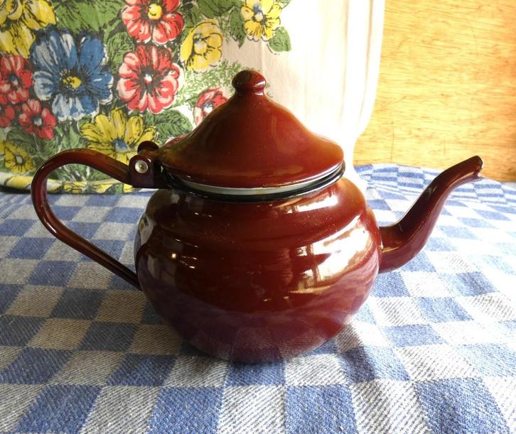 emaille theepot/ bruin emaille theepotje, Antiek en Kunst, Antiek | Emaille, Ophalen of Verzenden