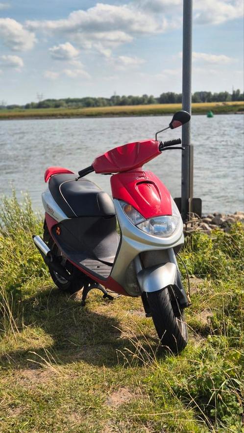 120cc Vivacity, Fietsen en Brommers, Brommers | Peugeot, Zo goed als nieuw, Ophalen