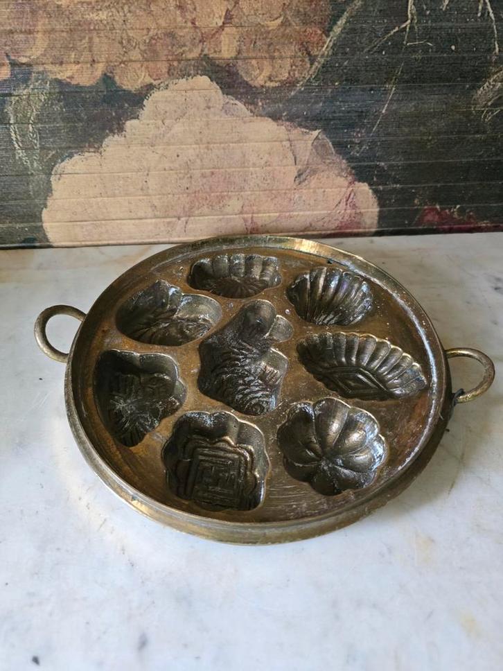 Antiek messing koekjesvorm, Antiek en Kunst, Antiek | Koper en Brons, Ophalen of Verzenden