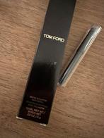 Tom Ford Brow Sculptor with extra refill nr 03 chestnut, Nieuw, Ogen, Make-up, Ophalen of Verzenden