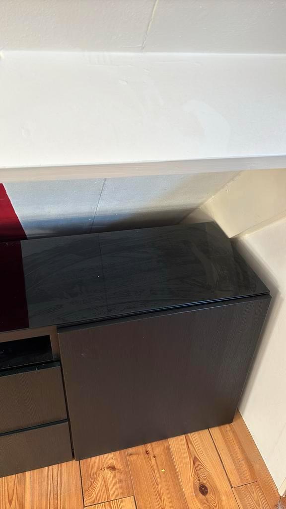 Mooie zwarte ikea Besta kast, Huis en Inrichting, Kasten | Televisiemeubels, Gebruikt, Minder dan 100 cm, 100 tot 150 cm, 25 tot 50 cm