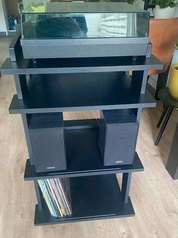 Crosley platenspelermeubel beschikbaar voor biedingen