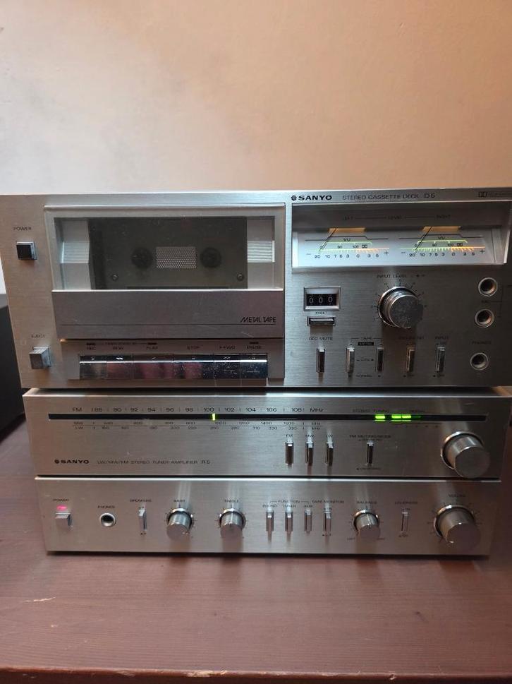 Sanyo R5 receiver met gratis Sanyo D5 Cassettedeck, Audio, Tv en Foto, Stereo-sets, Gebruikt, Cassettedeck, Tuner of Radio, Overige merken