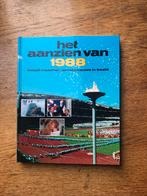 Het Aanzien van 1988 - Twaalf maanden wereldnieuws, Boeken, Ophalen of Verzenden, 20e eeuw of later, Zo goed als nieuw