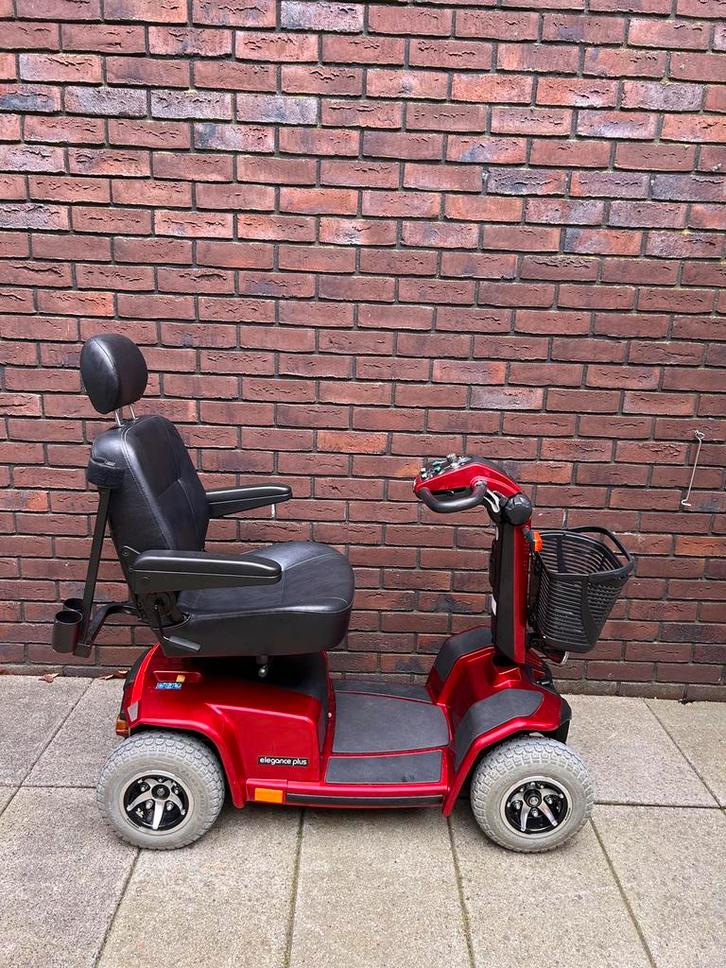 Scootmobiel Elegance Plus | Amsterdam | 16km per uur, Diversen, Brommobielen en Scootmobielen, Zo goed als nieuw, 36 t/m 45 km