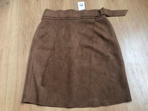 Cams bruin rokje suède achtig 42 Camel, Kleding | Dames, Rokken, Nieuw, Maat 42/44 (L), Bruin, Knielengte, Ophalen of Verzenden