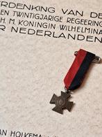Medaille politie inhuldiging 25 jaar Wilhelmina + boek, Ophalen of Verzenden, Overige soorten, Nederland, Lintje, Medaille of Wings