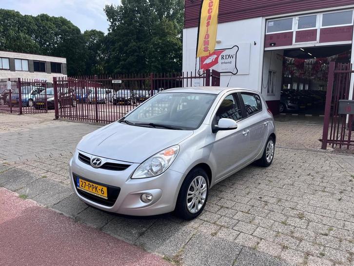 Hyundai I 20 1.2i 78pk 5D i-Motion, Auto's, Hyundai, Bedrijf, Te koop, i20, ABS, Airbags, Airconditioning, Boordcomputer, Centrale vergrendeling