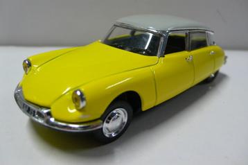 citroen ds 19 aeat 1958- norev  1/43 beschikbaar voor biedingen