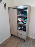 Babykamer 3 delig ( houtlook met zwart), Kinderen en Baby's, Kinderkamer | Complete kinderkamers, Ophalen, Zo goed als nieuw, Jongetje of Meisje