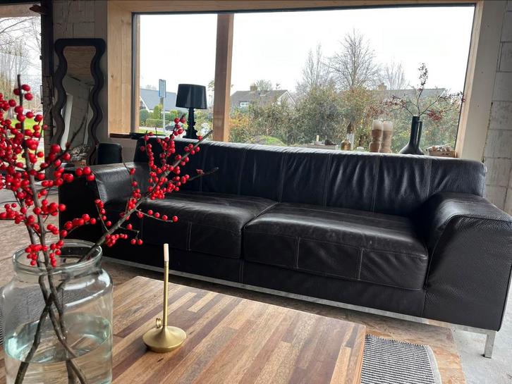 2 x 2 zits bruine sky leren bank / bankstel (2 banken), Huis en Inrichting, Banken | Bankstellen, Zo goed als nieuw, Rechte bank