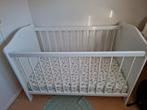 Ledikantje + matras Vyssa + beschermer, Ophalen, Gebruikt, Ledikant