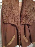 Camel couture jas met swakara kraag. Mt. M, Gedragen, Maat 38/40 (M), Ophalen of Verzenden, Bruin