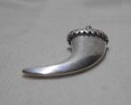 Zilveren massieve vintage tand hanger nr.159, Overige voorstellingen, Verzenden, Zo goed als nieuw, Zilver